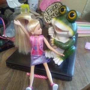 Meet your Posher, Becky